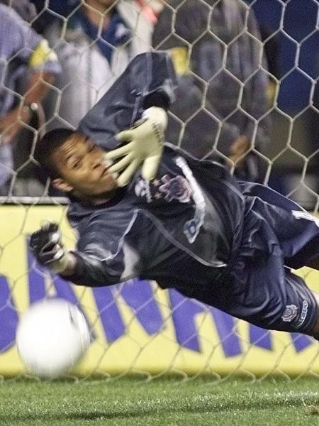 Corinthians: Cássio supera Ronaldo e Gylmar, mas ainda está atrás de Dida  em pênaltis