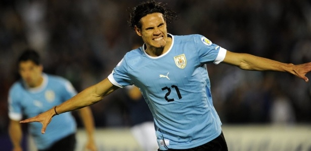 Edinson Cavani é a principal esperança de gols dos uruguaios para a Copa do Mundo de 2014 - AFP PHOTO / MIGUEL ROJO