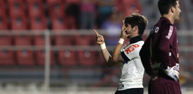 Alexandre Pato buscou na Justiça a rescisão do contrato com o Corinthians - Fabio Braga/Folhapress