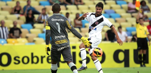 Assim como no último Brasileiro, Botafogo deve encarar Vasco com time reserva por priorizar a Libertadores - Julio Cesar Guimarães/UOL