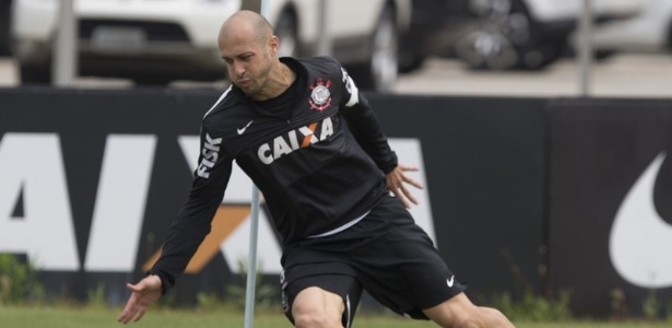 Alessandro, lateral do Corinthians, tem lesão na coxa direita e pode perder os três últimos jogos - Daniel Augusto Jr./Ag. Corinthians