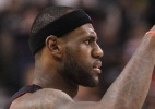 Com idolatria a LeBron James, mais de 20 mil fãs recepcionam campeões Cavs - Jason Miller/Getty Images/AFP