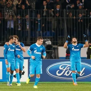 06.11.2013 - Hulk comemora após o empate do Zenit sobre o Porto pela Liga dos Campeões - REUTERS/Alexander Demianchuk