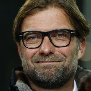 06.nov.2013 - Técnico do Borussia Dortmund, Juergen Klopp, sorri antes de jogo contra o Arsenal pela Liga dos Campeões - REUTERS/Ina Fassbender