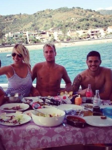 Wanda Nara, Maxi, Icardi - Reprodução / Twitter - Reprodução / Twitter
