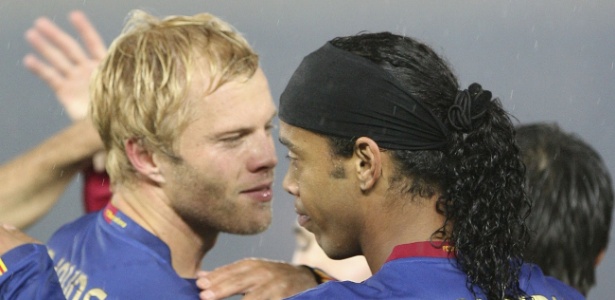Gudjohnsen foi colega de Ronaldinho por dois anos - Koichi Kamoshida/Getty Images