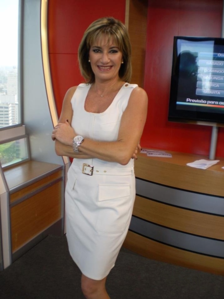 Silvia Vinhas, hoje apresentadora do Bandsports, fez fama principalmente na década de 1990, com transmissões da F-Indy e sua presença na bancada dos domingos esportivos da Band - Arquivo Pessoal