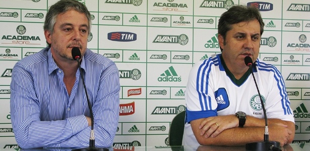27.11.2013- Paulo Nobre e Gilson Kleina concedem entrevista no Palmeiras - Mauricio Duarte/UOL