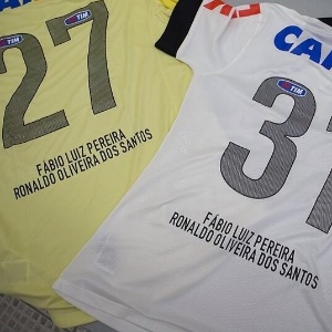 Homenagem do Corinthians aos operários mortos no acidente do Itaquerão - Reprodução/Twitter do Corinthians