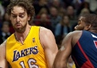 Gasol lamenta nova lesão de Kobe e diz que fará falta ao time: "terrível"