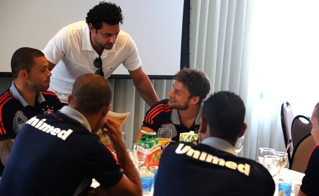 Fred incentivou os colegas de Fluminense do jogo contra o Bahia - Site oficial do Fluminense