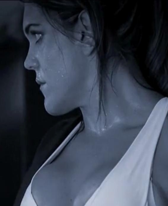 Apesar de certo preconceito com lutadoras, Gabi gosta de se produzir e mostrar seu lado feminino. Ela inclusive fez cirurgia para aumentar os seios quando era mais jovem, para exaltar sua feminilidade - Arquivo Pessoal