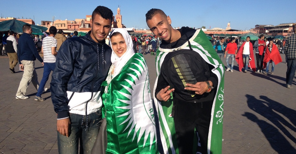 18. dez. 2013 - Torcedores de Atlético-MG e Raja Casablanca lotam praça Jemaa el Fna no centro de Marrakech