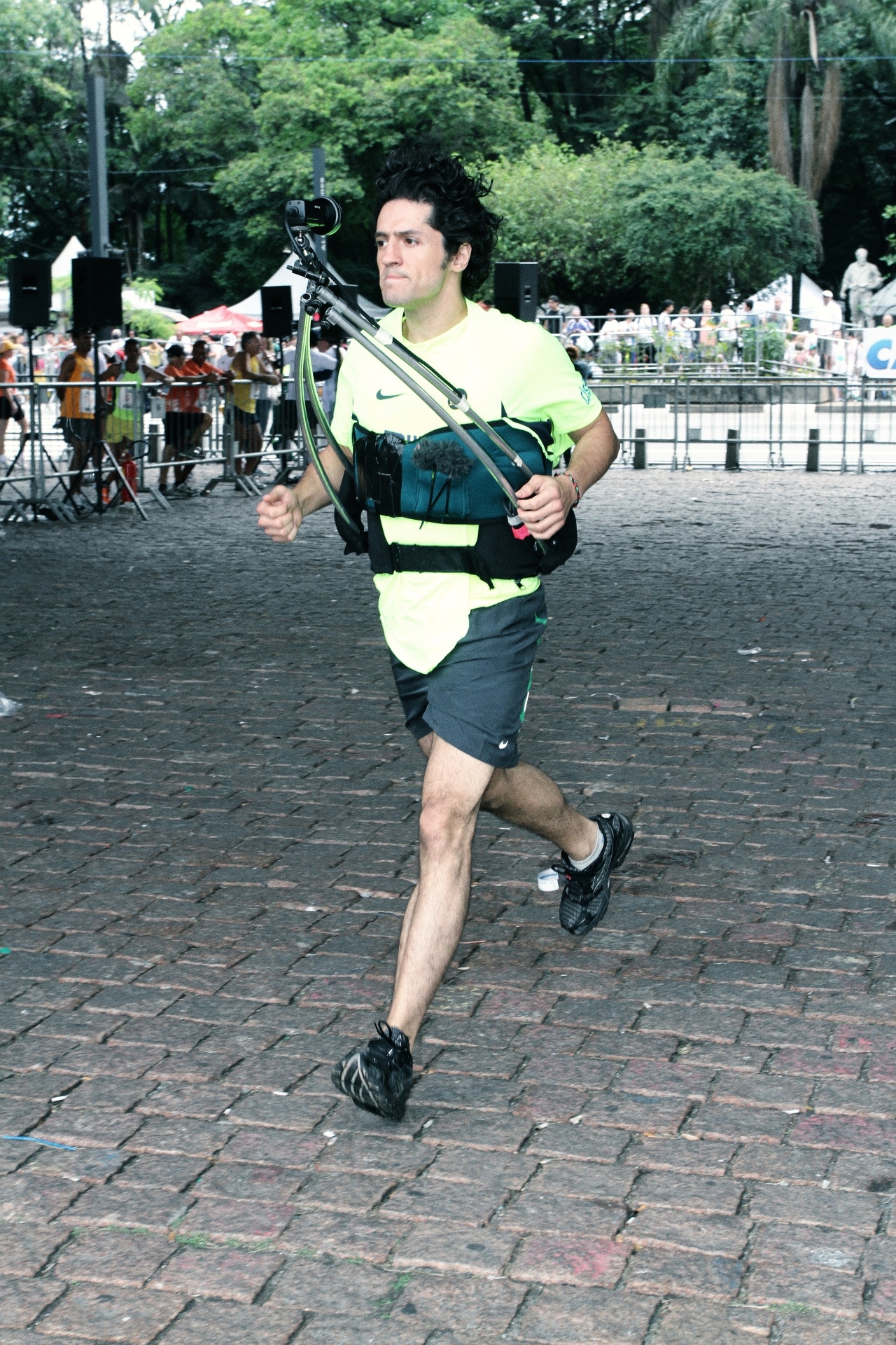 Imagens do documentário 'São Silvestre', da diretora Lina Chamie, que será lançado no dia 27 de dezembro nos cinemas - Divulgação