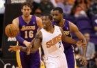 Jogada do Suns em vitória e brasileiro são destaques da noite na NBA