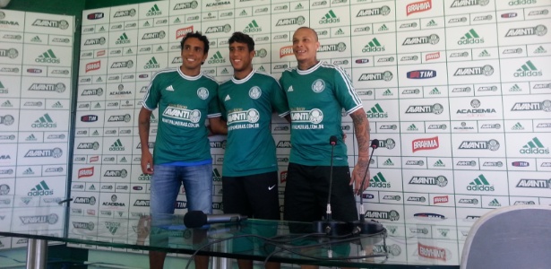 Diogo, Rodolfo e França se apresentam como reforços do Palmeiras - Mauricio Duarte/UOL