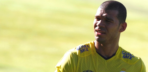 Nilton quase foi parar no Inter no começo de 2013 e agora volta a ser tentado - Washington Alves/Textual