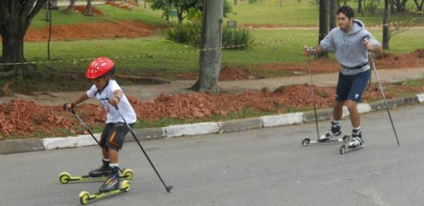 Atleta olímpico Leandro Ribela atua no projeto social Ski na Rua com crianças carentes de São Paulo - Reprodução/Projeto Social Ski na Rua