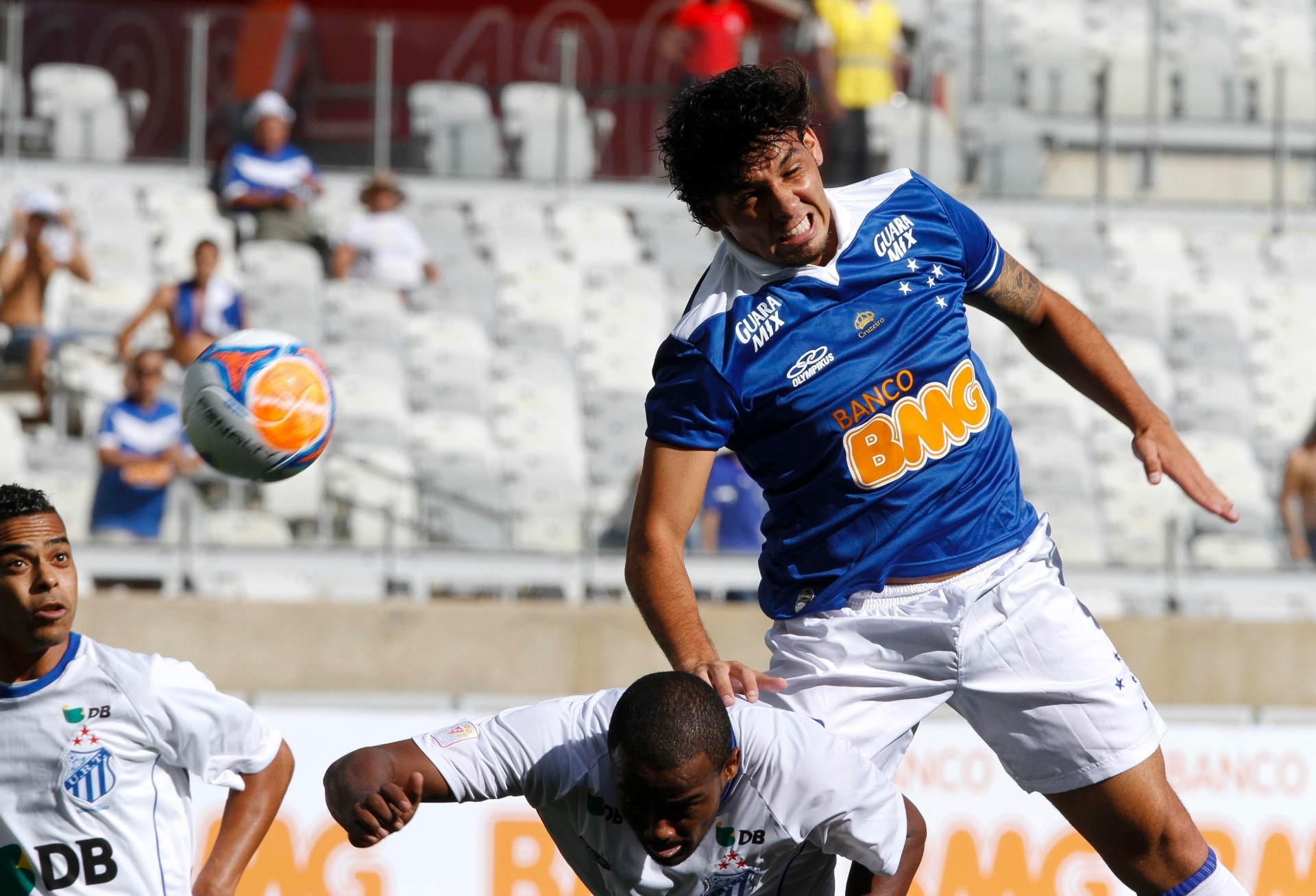 Fotos: Cruzeiro x URT pelo Campeonato Mineiro - 2014 - 26 ...