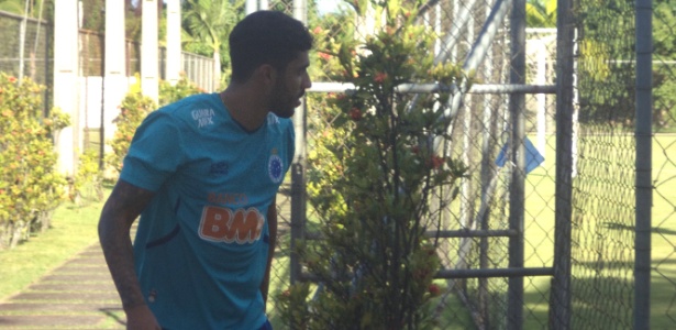 Zagueiro Vilson se desligou do Cruzeiro e fará tratamento por conta própria no Rio de Janeiro - Dionizio Oliveira/UOL