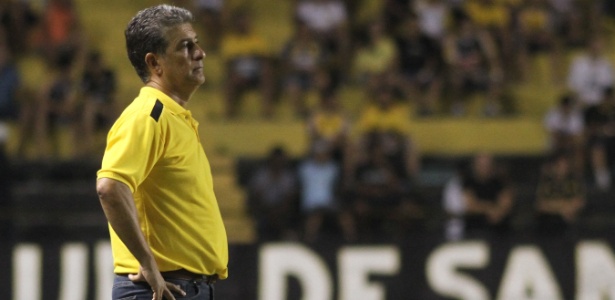 Ricardo Drubscky, que treinou o Paraná em apenas um jogo, será o novo técnico do Goiás - Fernando Ribeiro / site oficial do Criciúma