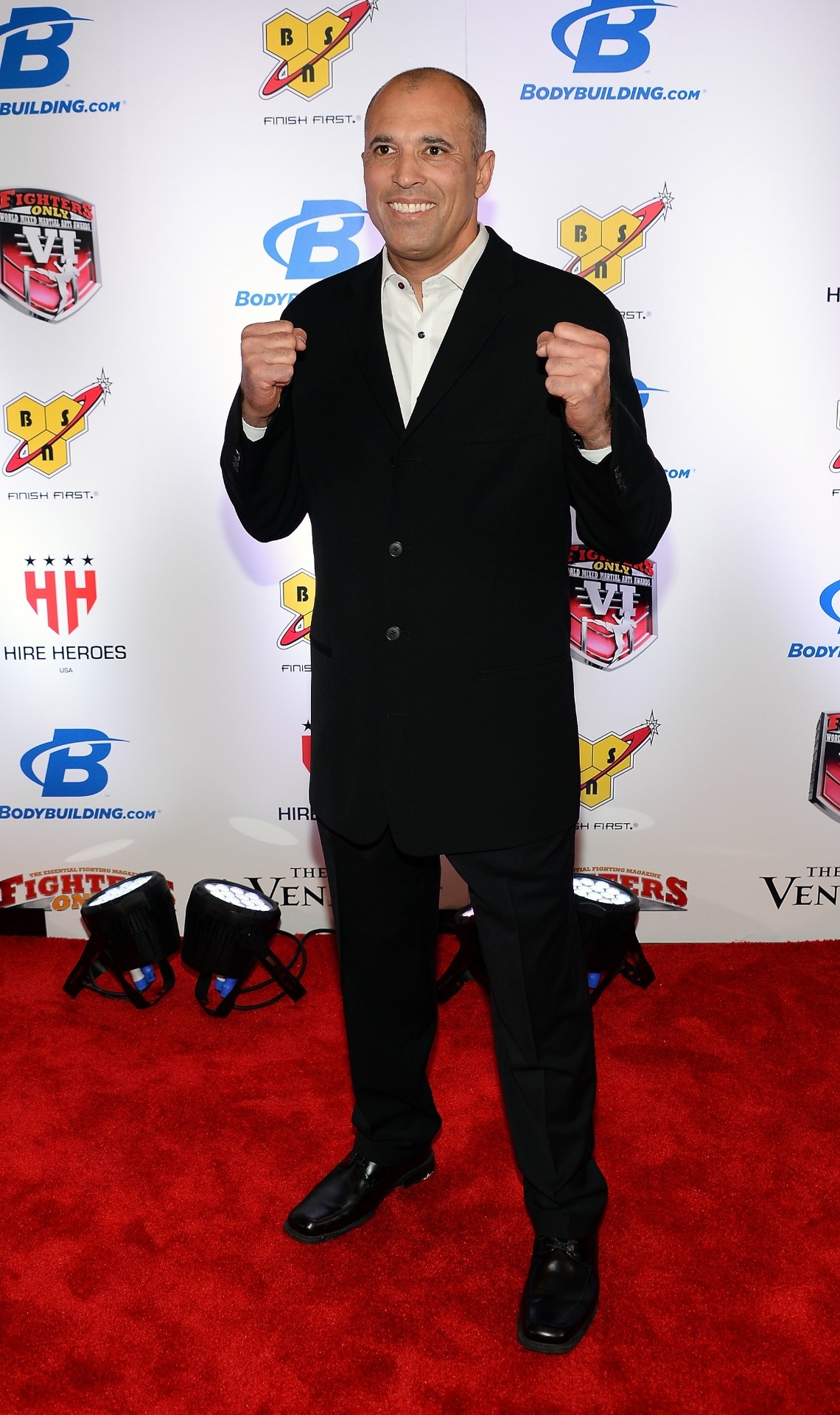08.02.2014 - Lenda do UFC, brasileiro Royce Gracie esteve na festa do MMA - undefined