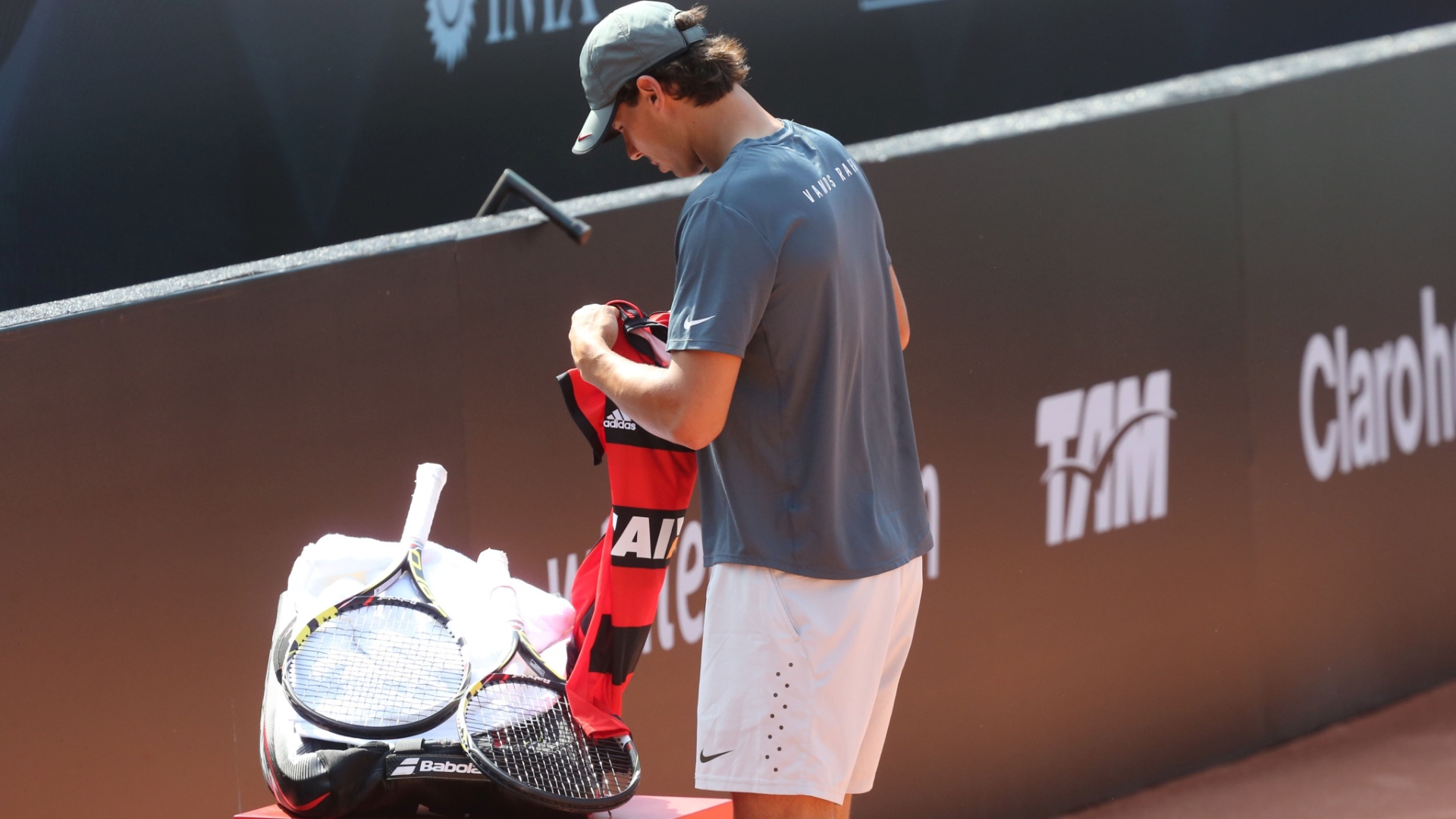 blusa rafael nadal