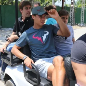 Tenista espanhol se recuperou de uma lesão nas costas e disse estar motivado na busca pelo 3º título no Brasil - Marcelo Regua/UOL