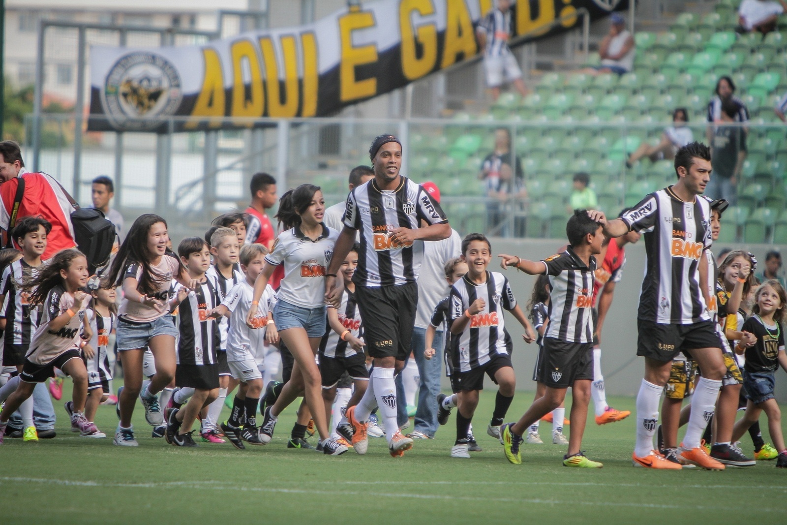 23 fev 2014 - Ronaldinho Gaúcho garante que o Atlético-MG mantém a força e o poder de reação exibidos no ano passado
