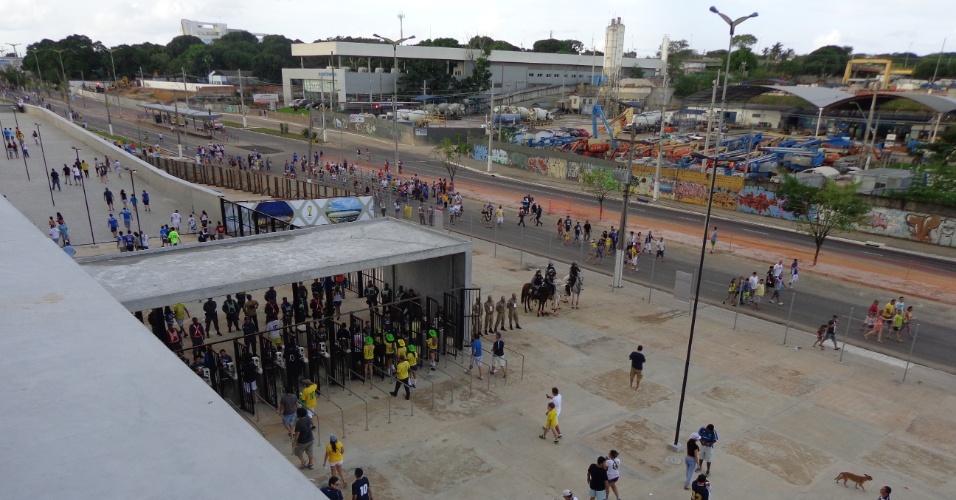 09.mar.2014 - A Arena da Amazônia foi inaugurada neste domingo, mesmo estando com 98% das obras concluídas