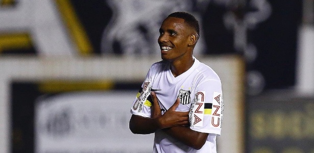 Diego Cardoso fechou o placar da goleada do Santos contra o Oeste por 4 a 1 na Vila Belmiro - Ricardo Saibun/Divulgação Santos (SP)