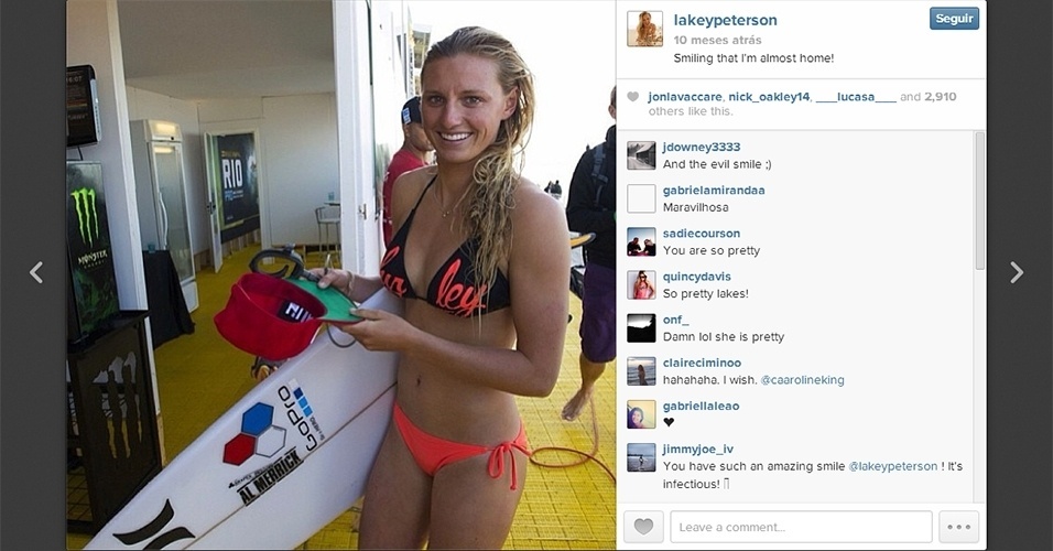 Lakey Peterson é natural da Califórnia, tem 19 anos, e é a atual quarta colocada do ranking da ASP em 2014; a surfista tem mais de 60 mil seguidores em seu Instagram