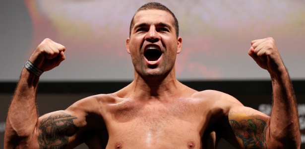Rafael Cordeiro acredita que Shogun voltará a disputar cinturão do UFC - Getty Images