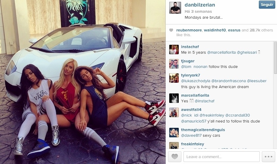 Dan Bilzerian mostra garotas e carrão e brinca na legenda da foto: "segundas-feiras são brutais". - Reprodução/Instagram