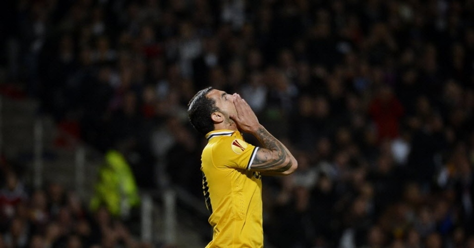 03.abr.2014 - Carlos Tevez no jogo da Juventus contra o Lyon, pela Liga Europa