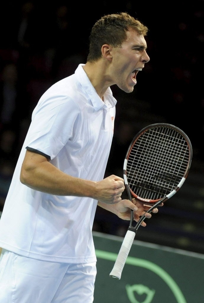04.abr.2014 - Polonês Jerzy Janowicz venceu o croata Borna Coric