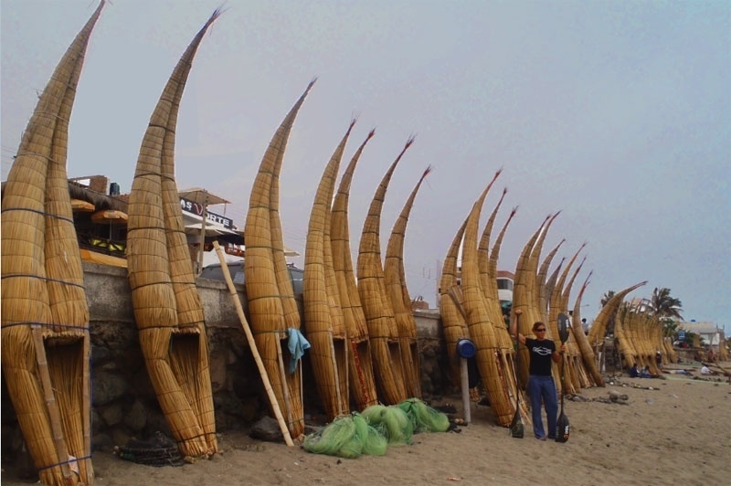 Cabalitos de totora do Perú