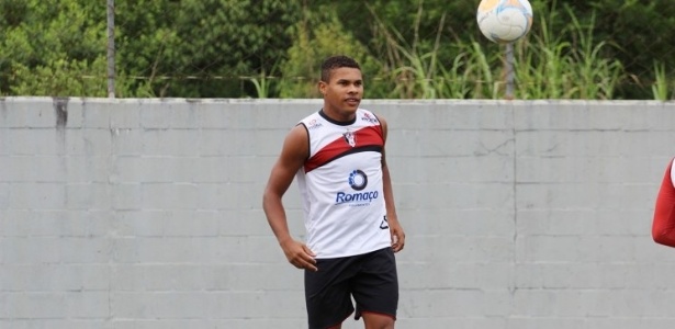 Joinville consegue efeito suspensivo, e Juliano pode atuar na decisão de domingo - Divulgação / site oficial do Joinville