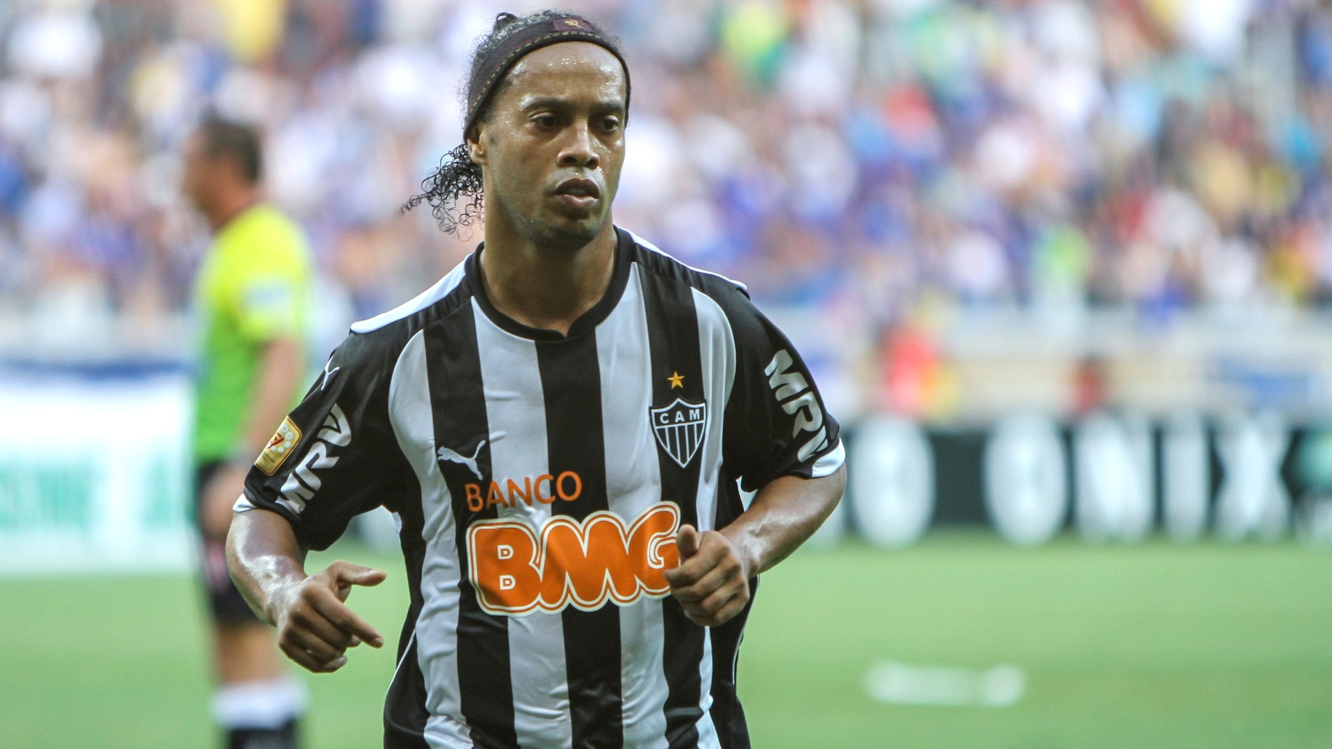 Ronaldinho Gaúcho durante final do Campeonato Mineiro entre Atlético-MG e Cruzeiro no Mineirão