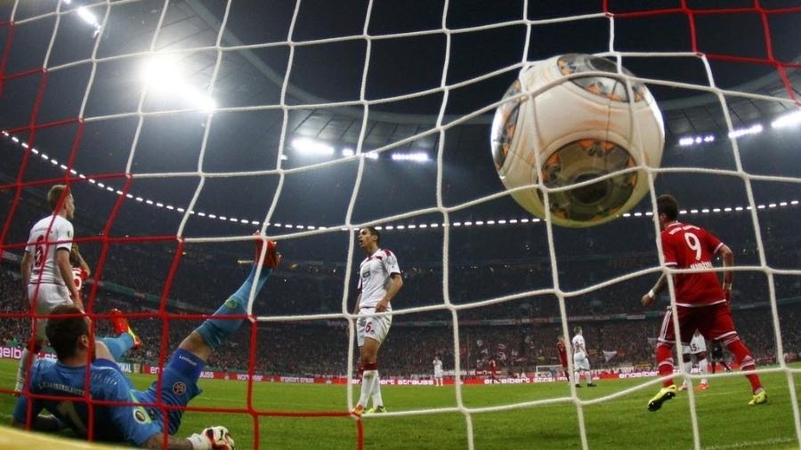 Kaiserslautern irá entrar com pedido de falência na Alemanha - REUTERS/Michael Dalder 