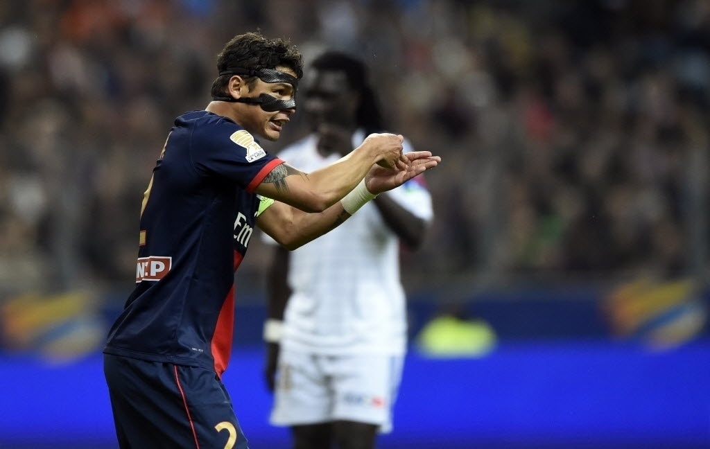 19. abr. 2014 - Brasileiro Thiago Silva gesticula em campo durante a final da Copa da Liga Francesa entre PSG e Lyon