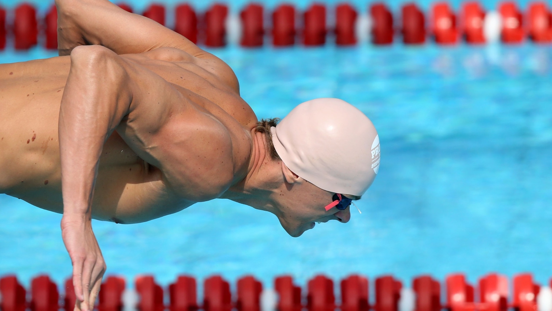 23.abr.2014 - Cielo fez o segundo melhor tempo da natação na era pós-supermaiôs