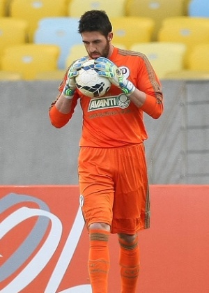 Time do goleiro Bruno joga final no Acre contra equipe da polícia -  11/09/2020 - Esporte - Folha