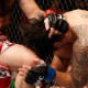 Erick Silva leva joelhada de Matt Brown durante o UFC de Cincinatti - Josh Hedges/Zuffa LLC UFC/gettyimages