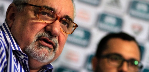O diretor Paulo Angioni pediu desculpas à torcida pela eliminação da Copa do Brasil - Nelson Perez/Fluminense FC