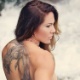 Cris Cyborg em ensaio sensual. "Sou vaidosa como toda mulher e gosto de cuidar das unhas e cabelos no salão", conta - Arquivo Pessoal/Cris Cyborg