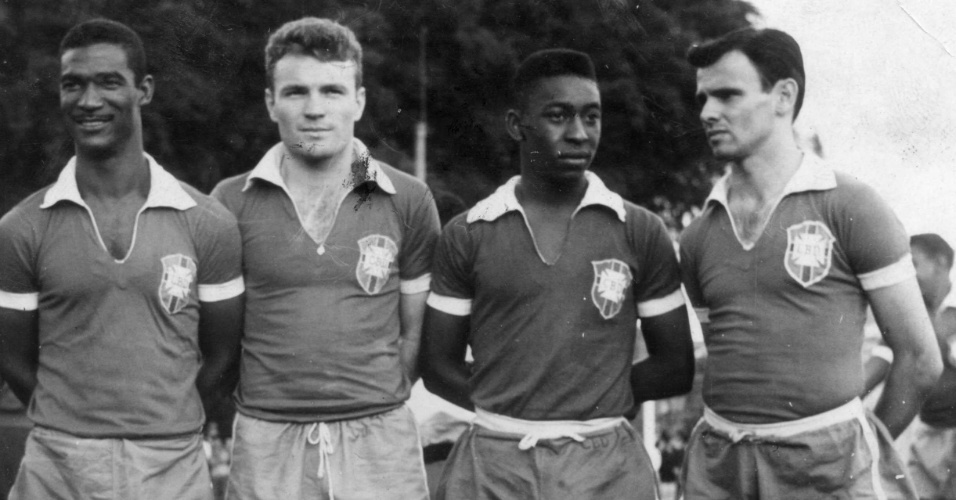 Didi, Mazzola, Pelé e Pepe (da esq. para a dir.) se preparam para a Copa de 1958