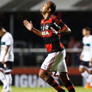 29.05.14 - Alecsandro comemora o gol do Flamengo na partida contra o Figueirense - Miguel Schincariol/Getty Images