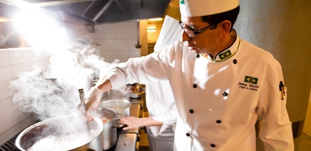 Jaime Maciel, chef responsável pela alimentação da seleção, será cedido ao Grêmio - Danilo Verpa / Folhapress