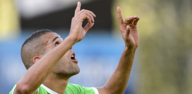 Islam Slimani é um dos convocados da Argélia para a Copa do Mundo